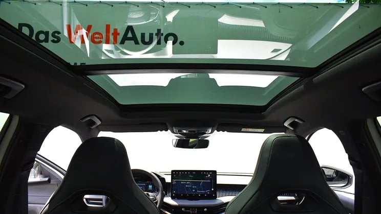 Superb Combi SL 2.0 TDI 4x4 DSG SCR képe