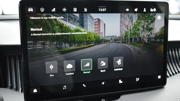 Superb Combi SL 2.0 TDI 4x4 DSG SCR képe