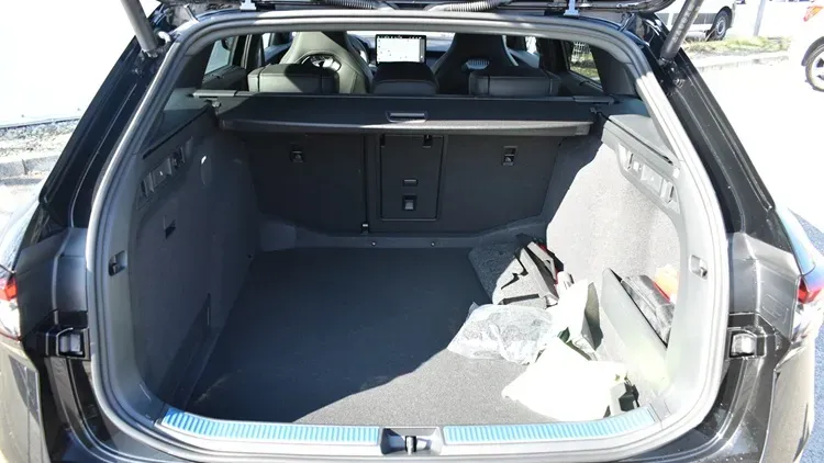 Superb Combi SL 2.0 TDI 4x4 DSG SCR képe