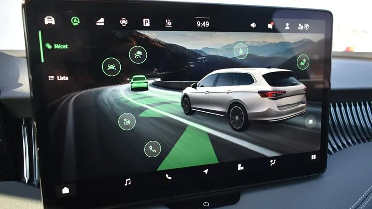 Superb Combi SL 2.0 TDI 4x4 DSG SCR képe