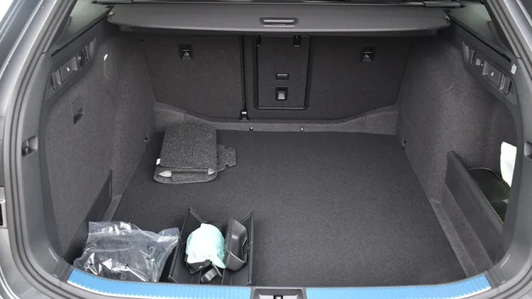 Superb Combi SL 2.0 TDI 4x4 DSG SCR képe