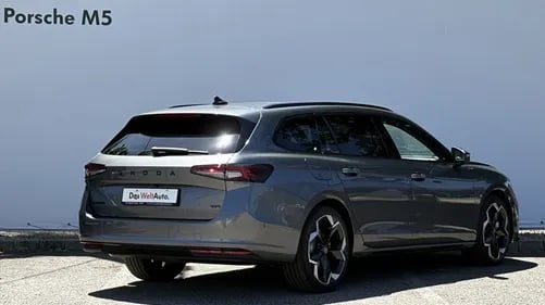 Superb Combi SL 2.0 TDI 4x4 DSG SCR képe