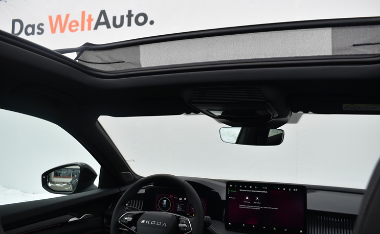 Superb Combi SL 2.0 TDI 4x4 DSG SCR képe