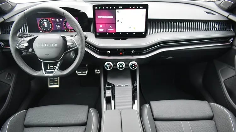 Superb Combi SL 2.0 TDI 4x4 DSG SCR képe