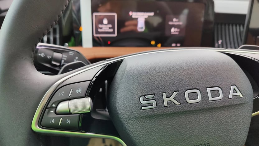 Superb Combi L&amp;K 2.0 TDI DSG SCR képe