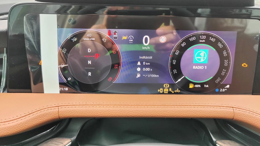 Superb Combi L&amp;K 2.0 TDI DSG SCR képe