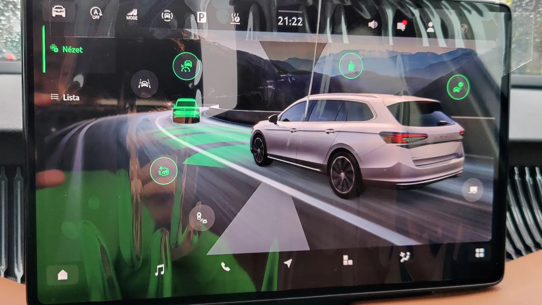 Superb Combi L&amp;K 2.0 TDI DSG SCR képe