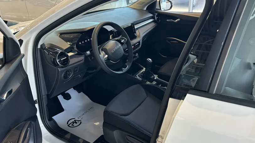 Fabia Joy 1.0 TSI képe