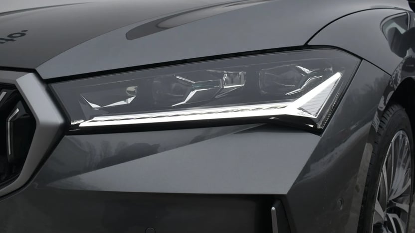 Superb Combi L&amp;K 2.0 TDI DSG SCR képe