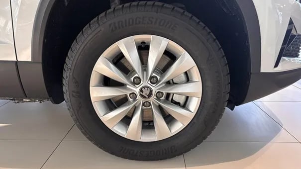 Karoq Joy 1.5 TSI DSG ACT képe