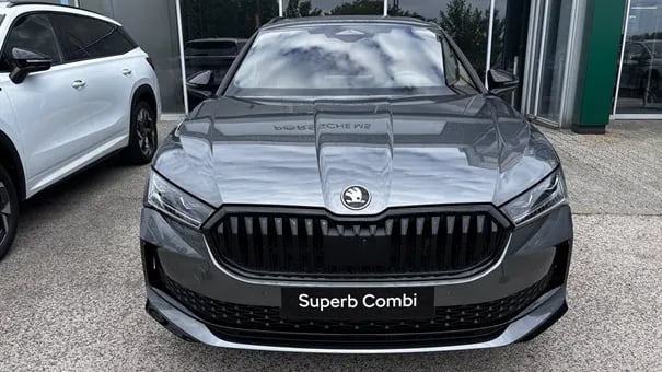 Superb Combi SportLine 1.5 TSI DSG PHEV képe