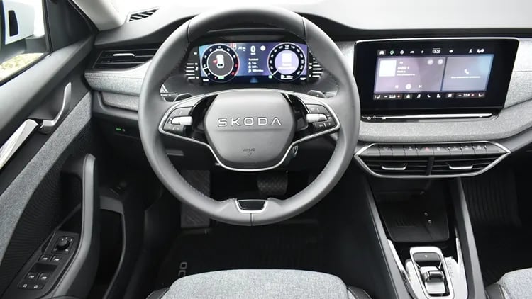 Octavia Combi Sel. 1.5 TSI DSG mHEV ACT képe