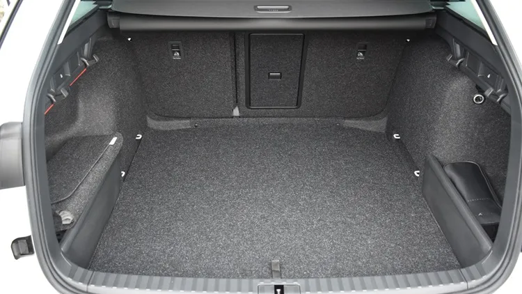 Octavia Combi Sel. 1.5 TSI DSG mHEV ACT képe