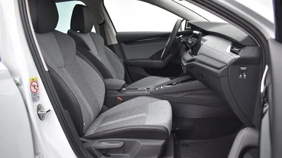 Octavia Combi Sel. 1.5 TSI DSG mHEV ACT képe