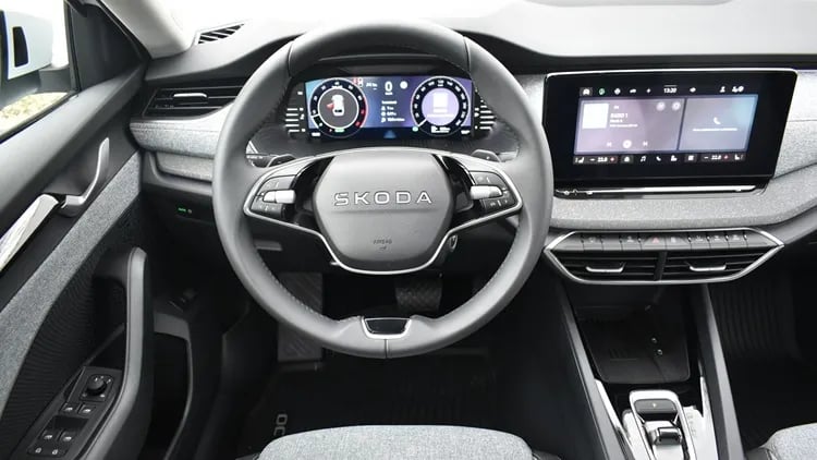 Octavia Combi Sel. 1.5 TSI DSG mHEV ACT képe