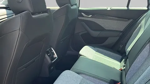 Octavia Combi Sel. 1.5 TSI DSG mHEV ACT képe