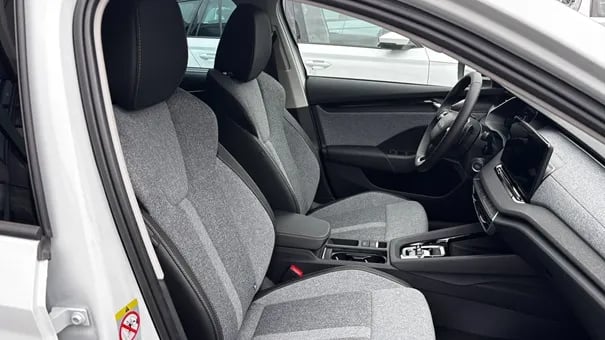 Octavia Combi Sel. 1.5 TSI DSG mHEV ACT képe