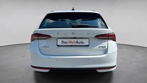 Octavia Combi Sel. 1.5 TSI DSG mHEV ACT képe