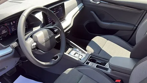 Octavia Combi Selection 2.0 TDI DSG SCR képe