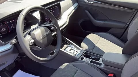 Octavia Combi Selection 2.0 TDI DSG SCR képe