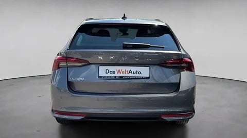 Octavia Combi Selection 2.0 TDI DSG SCR képe