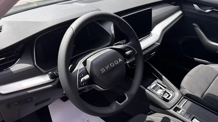 Octavia Combi Selection 2.0 TDI DSG SCR képe