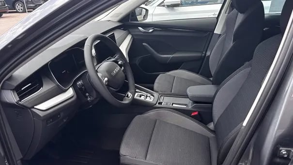 Octavia Combi Selection 2.0 TDI DSG SCR képe