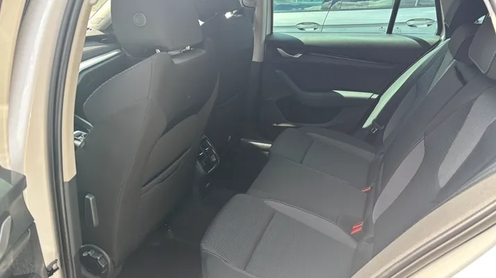 Octavia Combi Sel. 1.5 TSI DSG mHEV ACT képe
