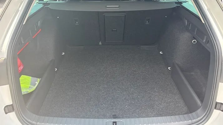 Octavia Combi Sel. 1.5 TSI DSG mHEV ACT képe