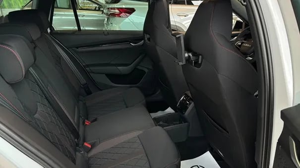 Octavia Combi RS 2.0 TSI DSG képe