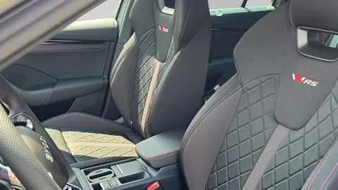 Octavia Combi RS 2.0 TSI DSG képe