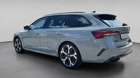 Octavia Combi RS 2.0 TSI DSG képe