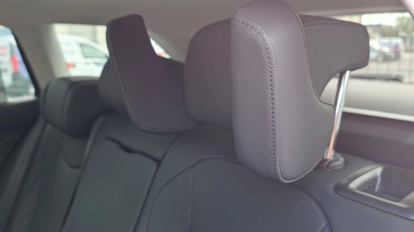Superb Combi L&amp;K 1.5 TSI DSG PHEV képe