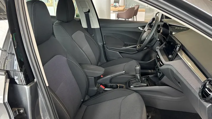 Fabia Selection 1.0 TSI képe