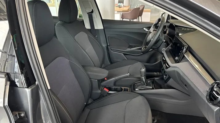 Fabia Selection 1.0 TSI képe