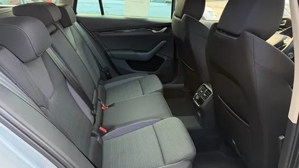 Octavia Combi Selection 2.0 TDI DSG SCR képe