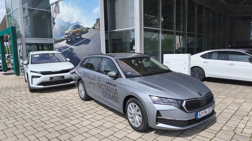 Octavia Combi Sel. 1.5 TSI DSG mHEV ACT képe