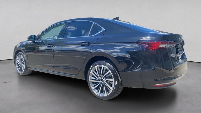 Superb L&amp;K 2.0 TDI DSG SCR képe