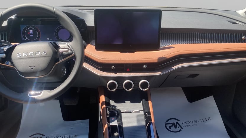Superb L&amp;K 2.0 TDI DSG SCR képe
