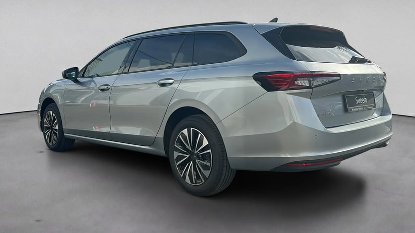 Superb Combi Selection 2.0 TDI DSG SCR képe