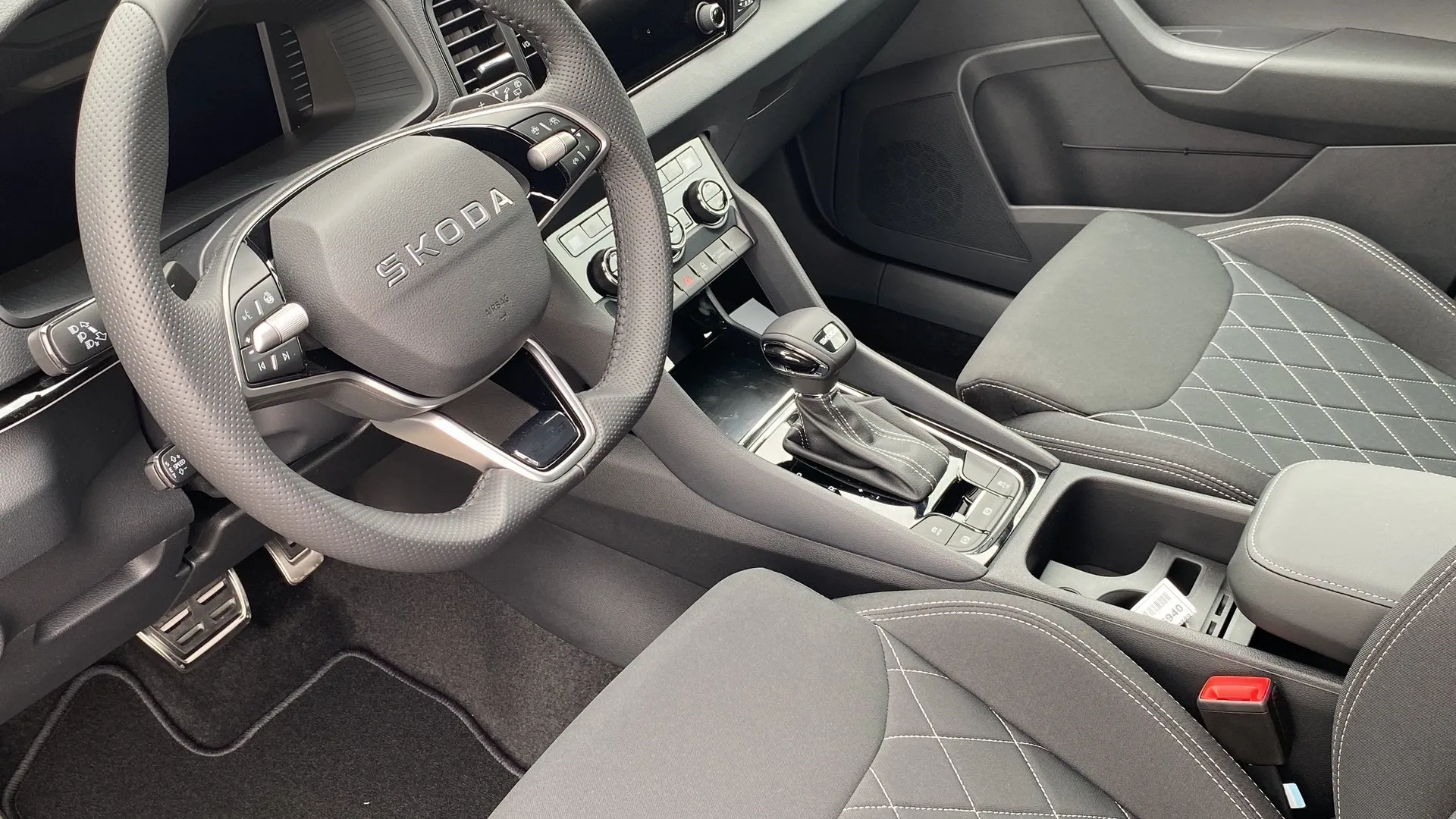 Karoq SportLine 1.5 TSI DSG ACT képe