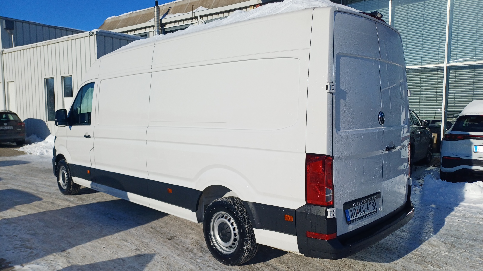 Crafter 35 dobozos HT 2.0TDI(L4H3) képe