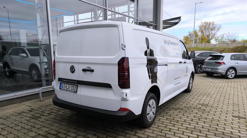 új Transporter Dobozos HT 2.0 TDI képe