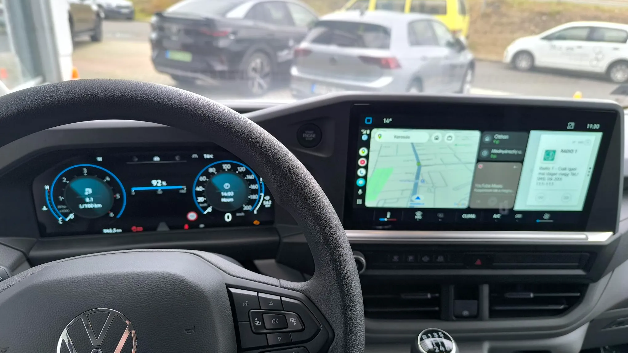 új Transporter Dobozos HT 2.0 TDI képe