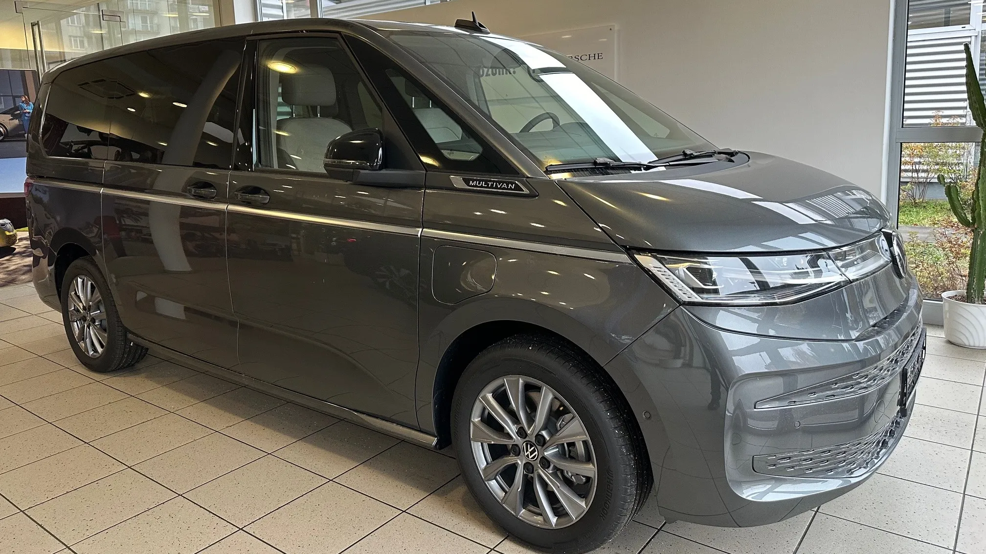 Multivan Style HT eHybrid PHEV 4M képe