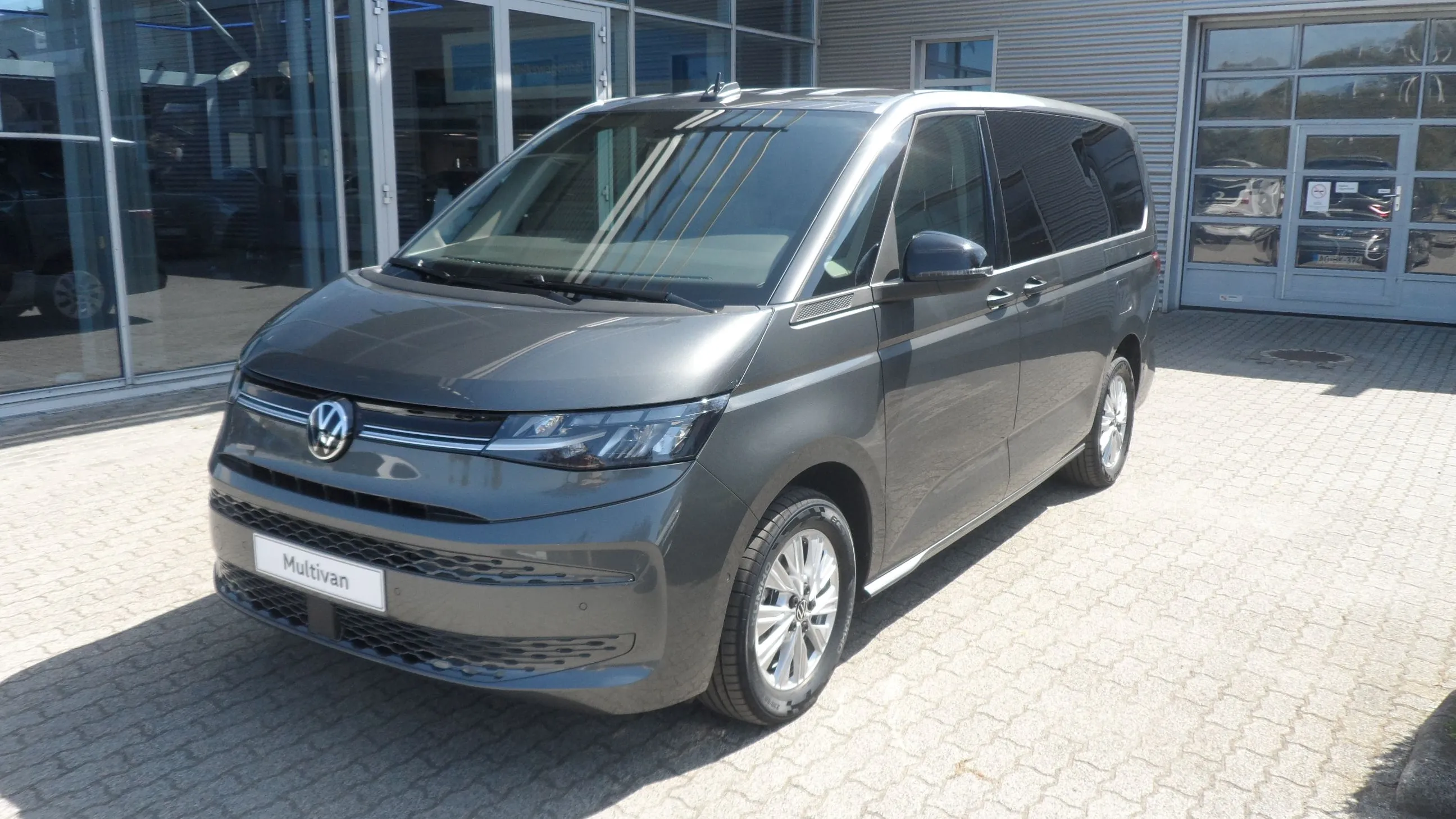 Multivan Life HT TDI képe