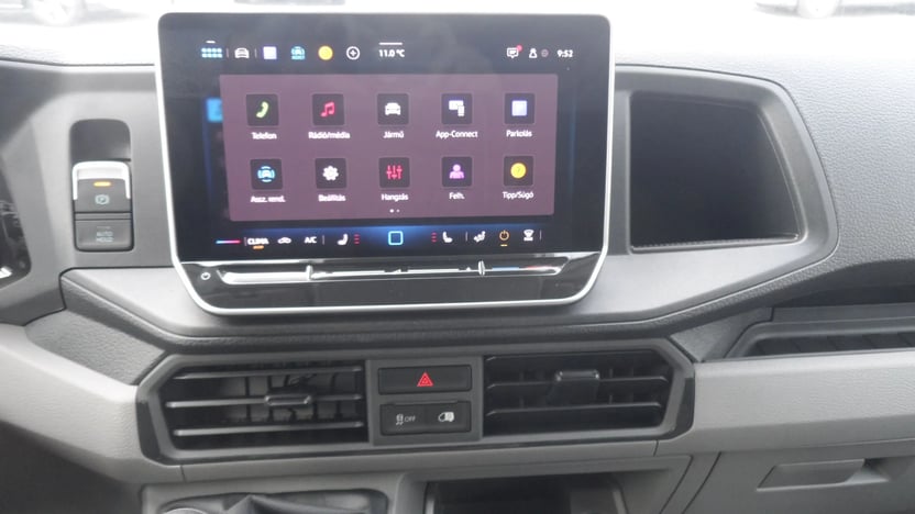 Crafter City 30 dobozos KT 2.0TDI (L3H2) képe