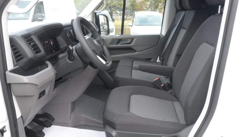 Crafter City 30 dobozos KT 2.0TDI (L3H2) képe