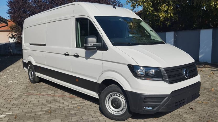 Crafter 35 dobozos HT 2.0TDI(L4H3) képe