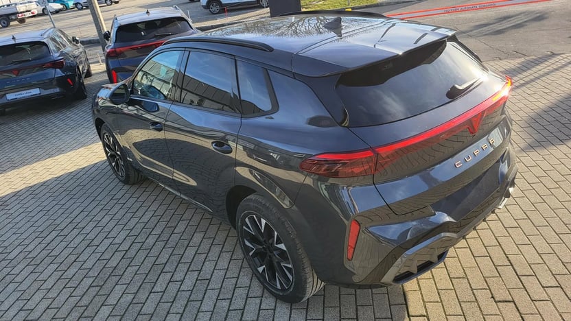 CUPRA Terramar 1.5 TSI DSG mHEV képe